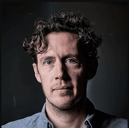 Elliott Adams headshot